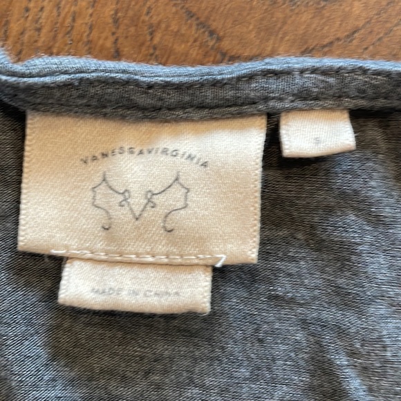 (2/$30) Anthropologie Vanessa Virginia Gray tie off Tank - Small - Picture 5 of 7